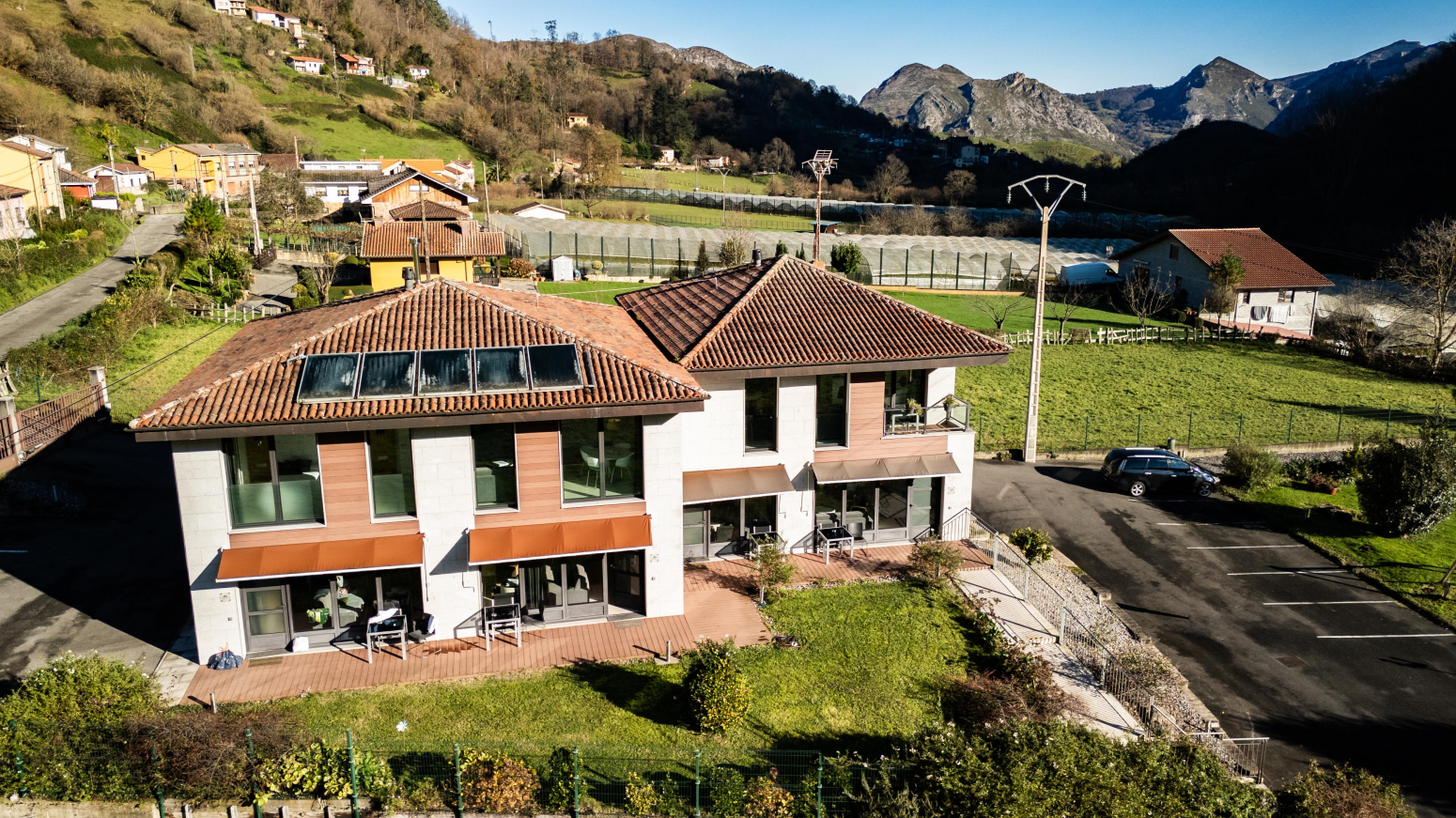 Edificios-Venta-MorcÃ­n-1293836-Foto-4