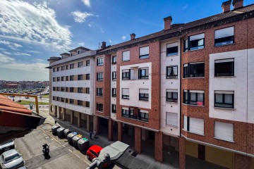 Pisos-Venta-Gijón-2291900-Foto-1-Carrousel