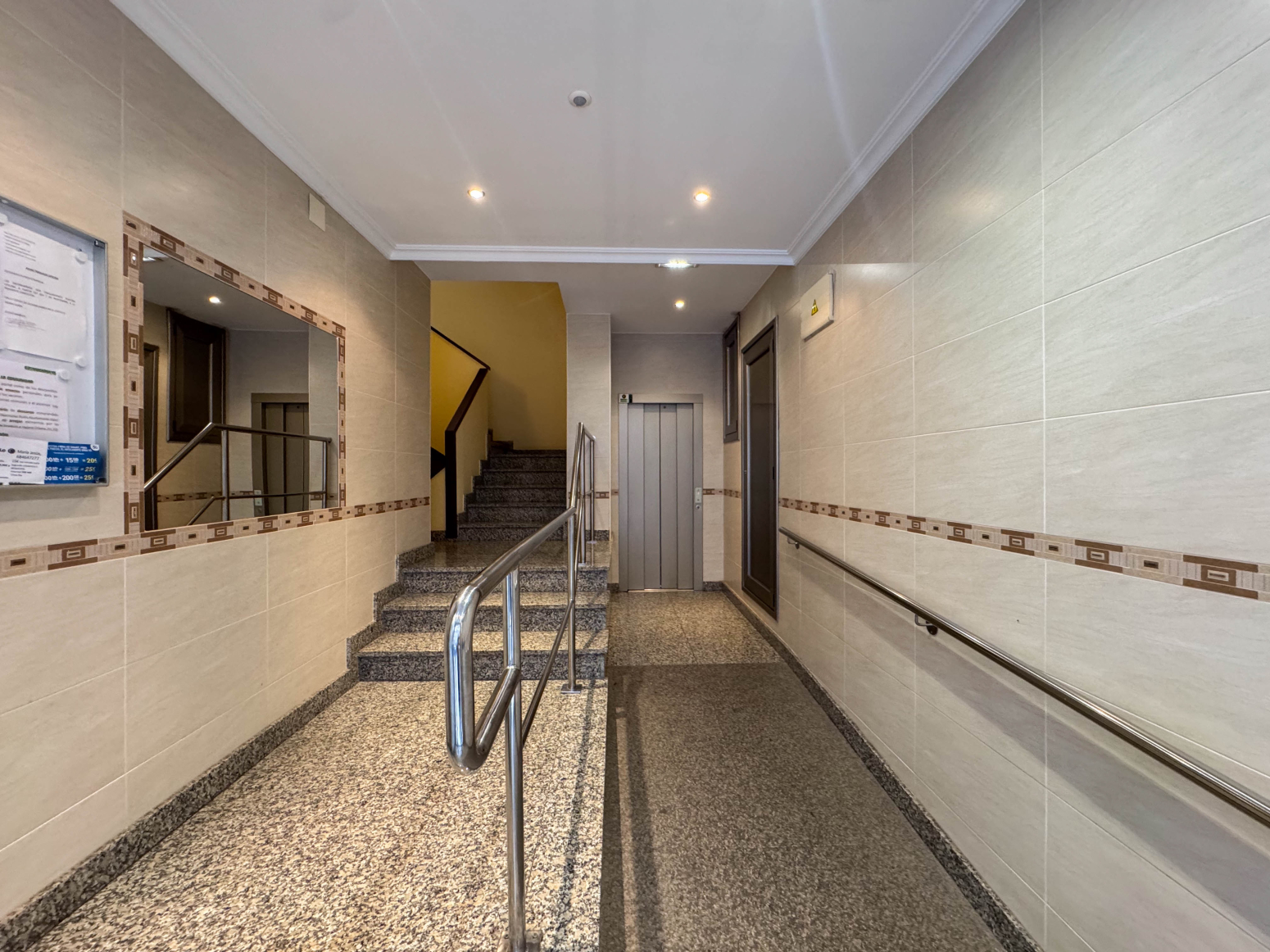 pisos en gijon · carretera-vizcaina-46 215000€