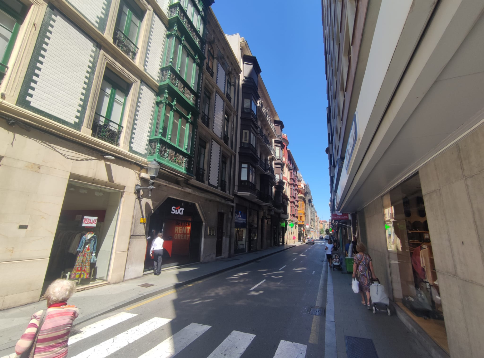locales-comerciales en gijon · calle-san-bernardo-40 227000€