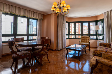 ESPECTACULAR PISO CERCA DE BEGOÑA TOTALMENTE EXTERIOR 3 DORMITORIOS