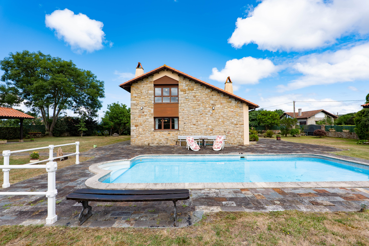 casas--chalets en carenes · barrio-de-silva-13 595000€