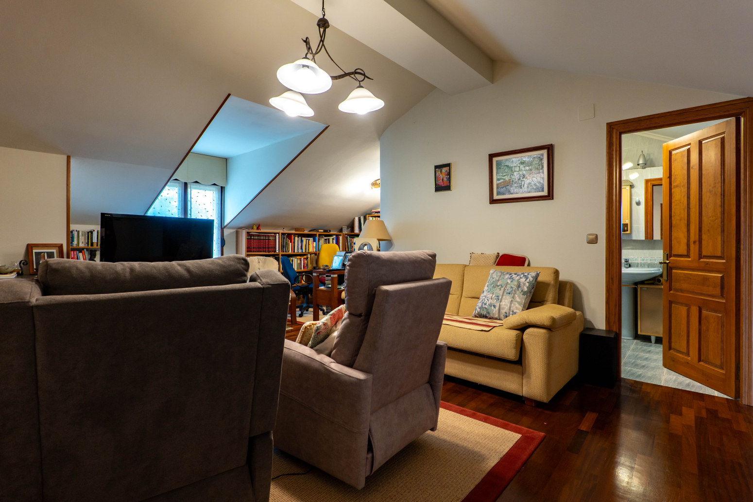 casas--chalets en carenes · barrio-de-silva-13 595000€