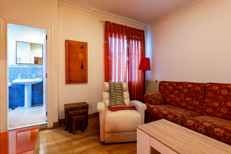 VENTA AMPLIO Y ELEGANTE PISO EN EL CENTRO DE GIJÓN