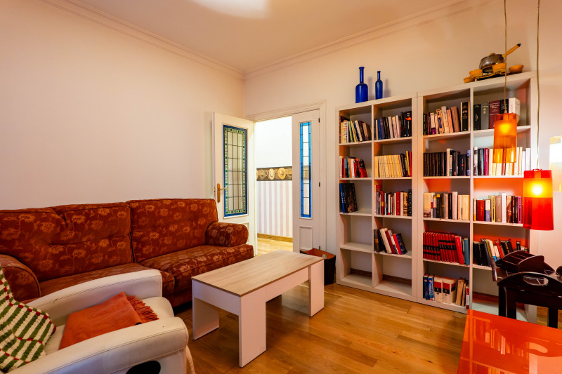 VENTA AMPLIO Y ELEGANTE PISO EN EL CENTRO DE GIJÓN