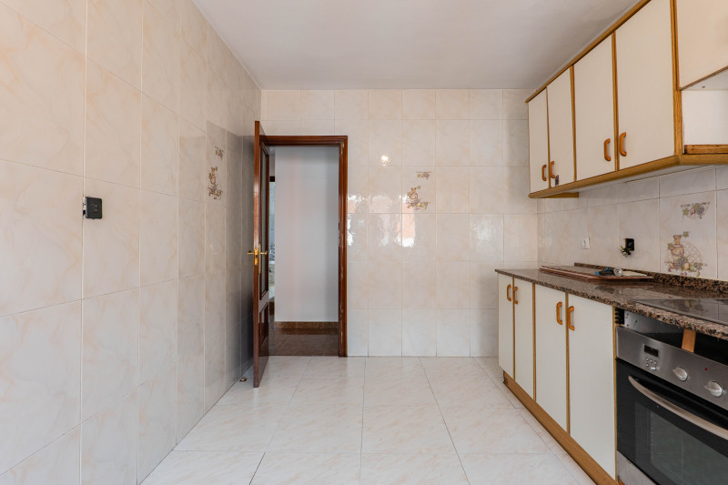 VENTA PISO AMPLIO y LUMINOSO EN EL CORAZÓN DEL LLANO