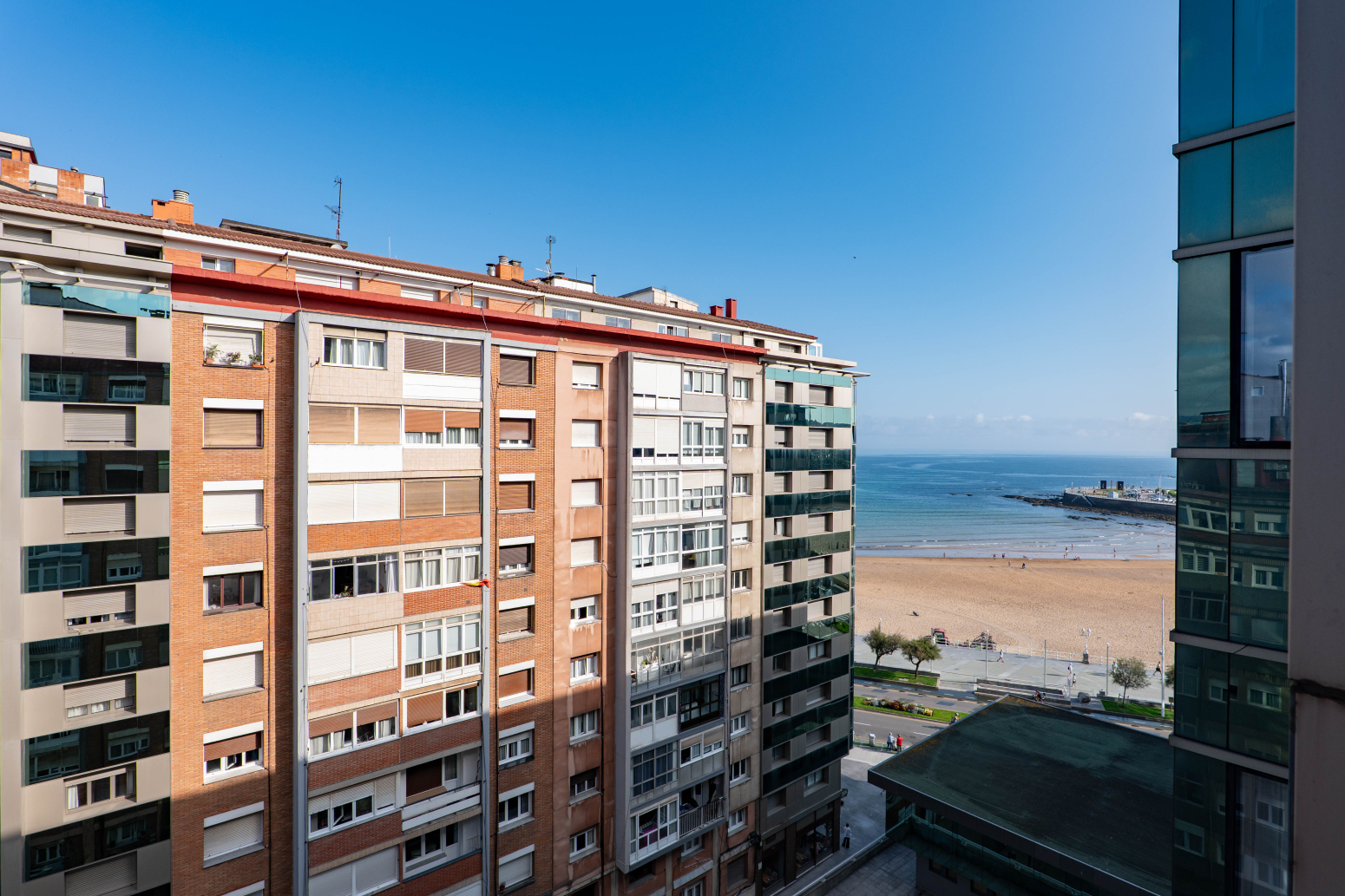 pisos en gijon · calle-doctor-aquilino-hurle-41 295000€
