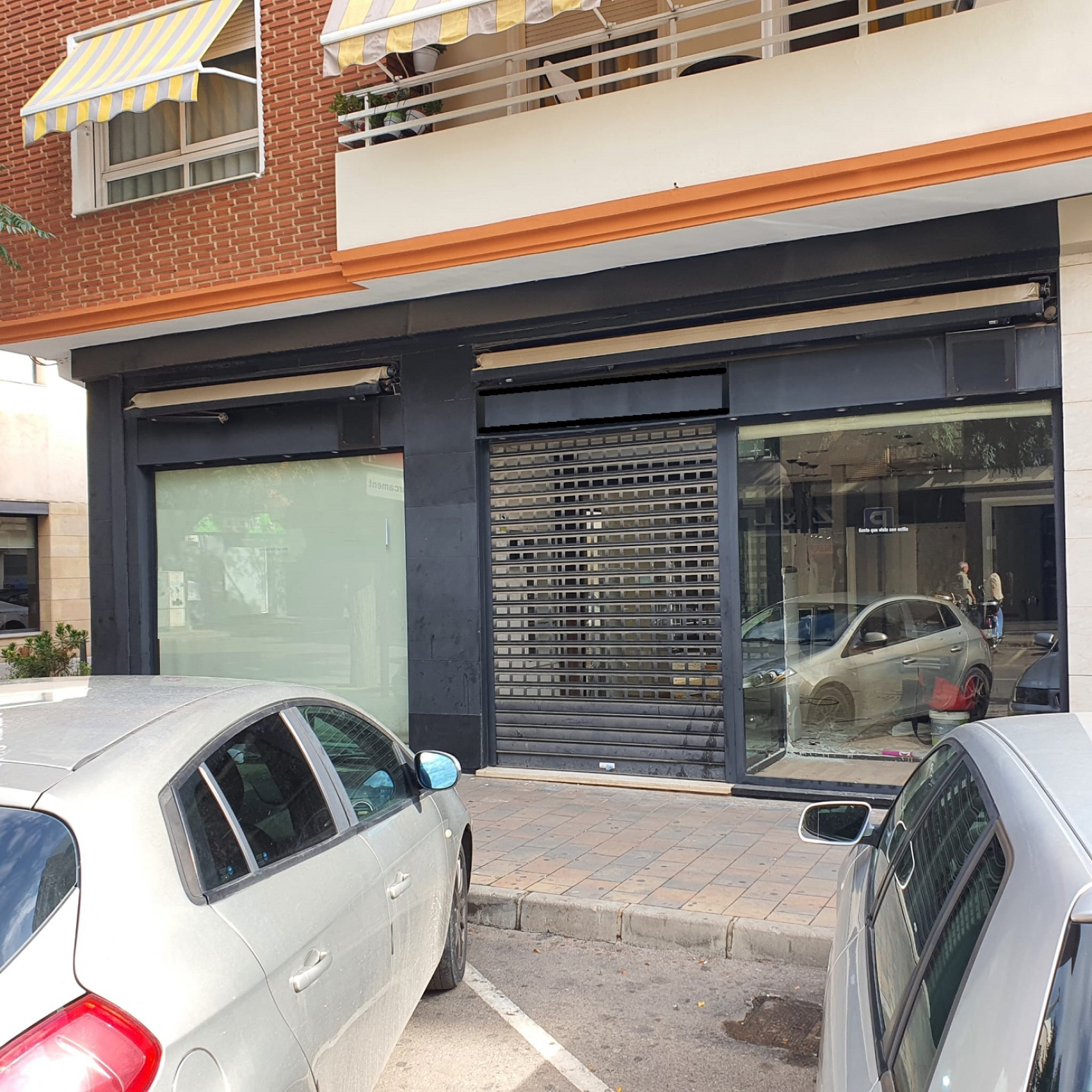 Locales-Alquiler-Alaquas-1399624-Foto-5