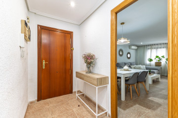 Pisos-Venta-Alaquas-1437652-Foto-7-Carrousel