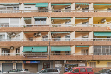 Pisos-Venta-Alaquas-1437652-Foto-40-Carrousel