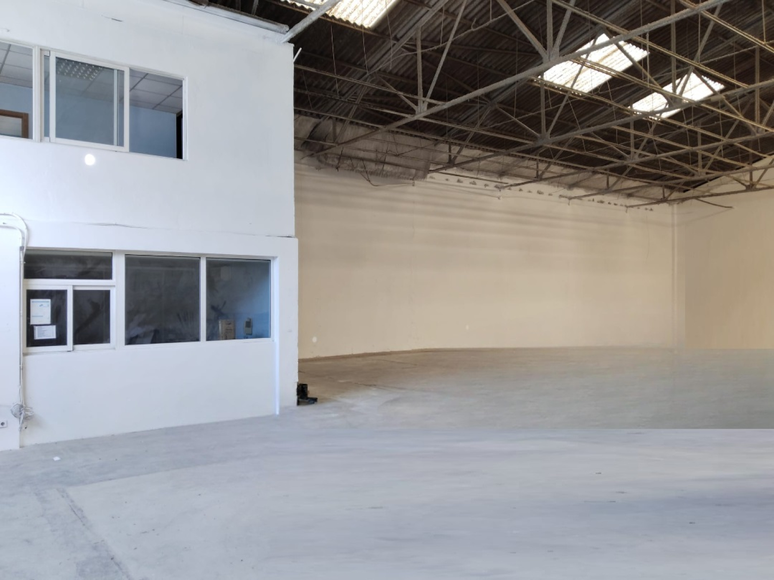 Naves-Alquiler-Alaquas-1732131-Foto-4