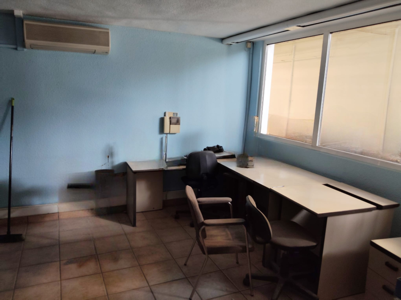 Naves-Alquiler-Alaquas-1732131-Foto-8