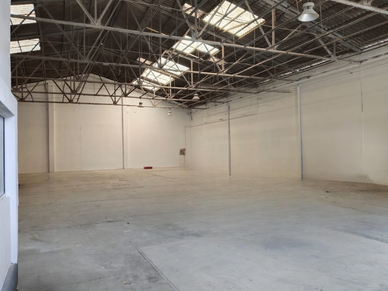 Naves-Alquiler-Alaquas-1732131-Foto-5