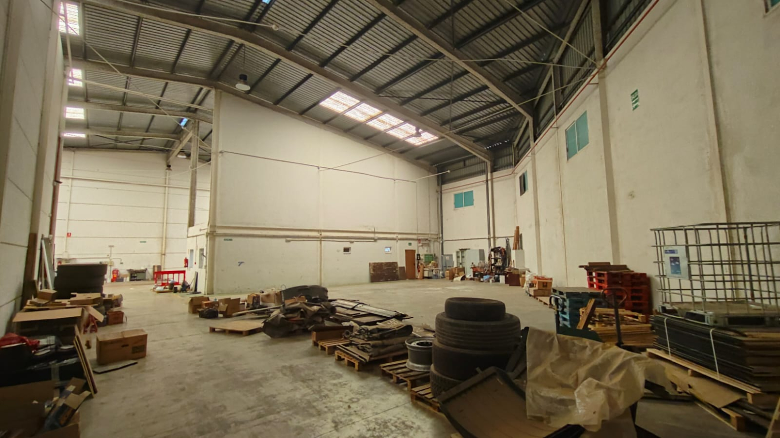 Naves-Alquiler-Alaquas-2364709-Foto-7