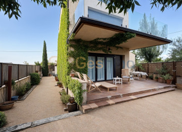 Casas o chalets-Venta-Valdeprados-2315553-Foto-1-Carrousel