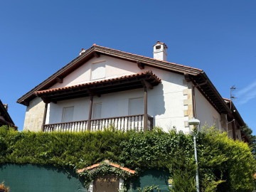 Casas o chalets-Venta-CabezÃ³n de la Sal-1732310-Foto-2-Carrousel