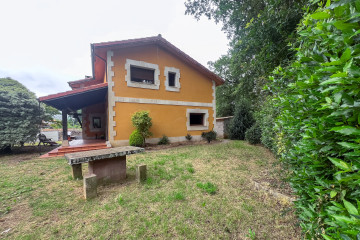Casas o chalets-Venta-CabezÃ³n de la Sal-2349021-Foto-1-Carrousel