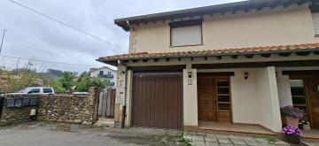 Casas o chalets-Venta-Cabezón de la Sal-2354720-Foto-1-Carrousel
