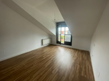 Pisos-Venta-Torrelavega-920016-Foto-14-Carrousel