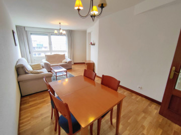 Pisos-Alquiler-Pamplona-Iruña-663101