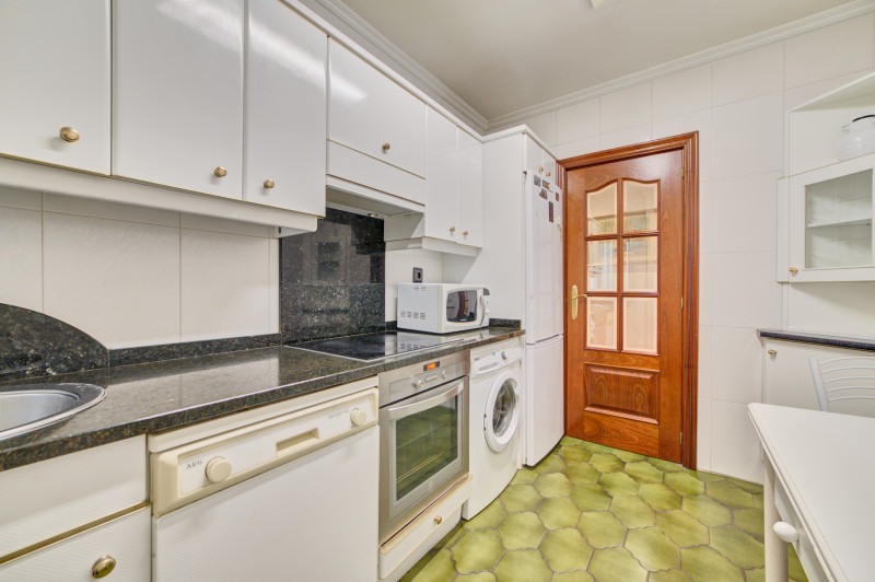 Pisos en Venta en Barañain con 3 habitaciones, Plaza de los Olmos  2. Barañain
