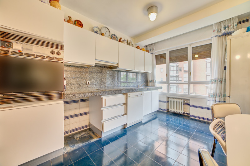 Pisos en Venta en Pamplona-Iruña en zona Iturrama con 4 habitaciones, sancho el fuerte 18 . Pamplona-Iruña