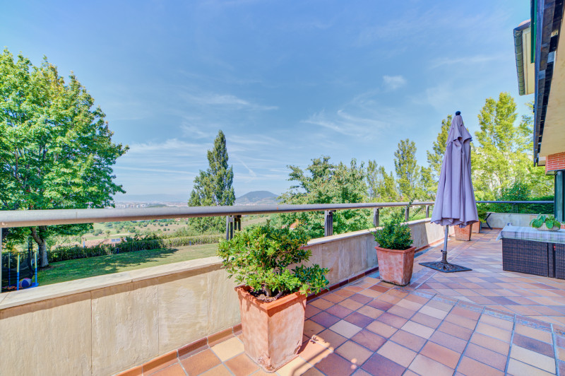 Casas o chalets en Venta en Gorraiz con 4 habitaciones, Monte Malkaiz 30. Egüés