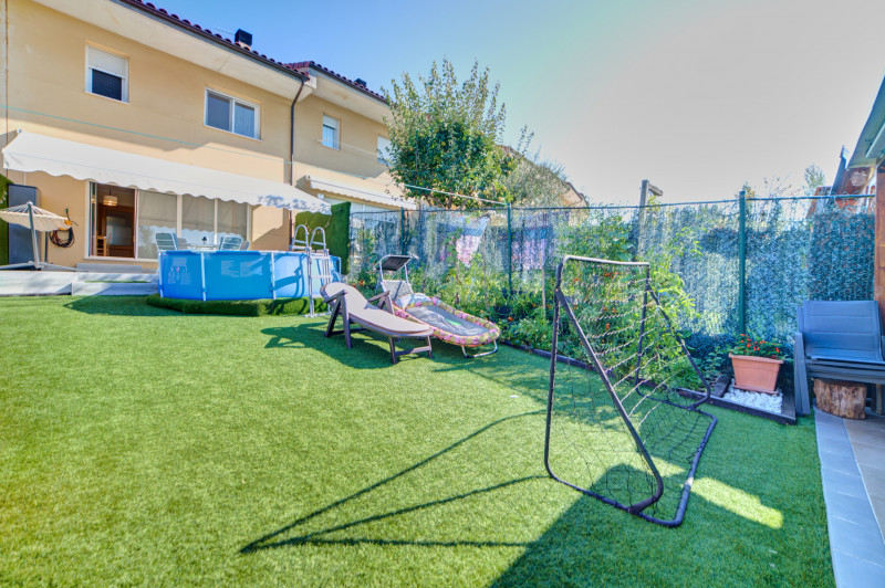 Casas o chalets en Venta en Olloki con 3 habitaciones, Avenida Esteribar
