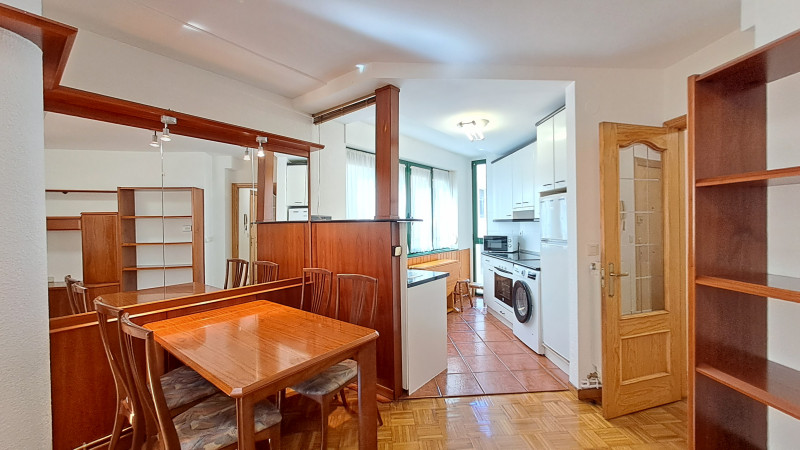 Pisos en Alquiler en Pamplona-Iruña en zona Casco Antiguo con 2 habitaciones, Mañueta, 2