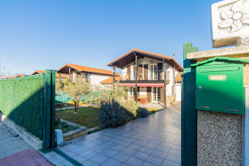 Casas o chalets-Venta-Ayegui-1039748-Foto-38-Carrousel