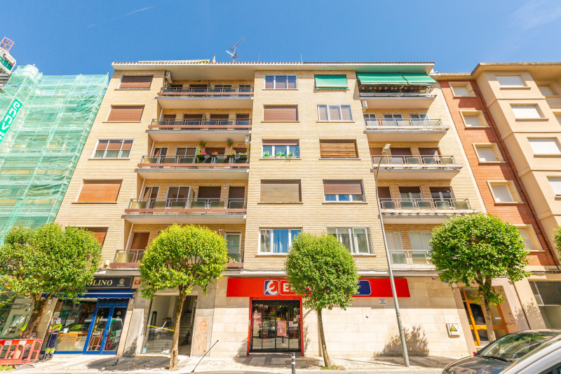 Pisos-Venta-Pamplona-IruÃ±a-2300222-Foto-2