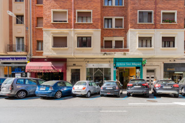 Locales-Venta-Pamplona-IruÃ±a-948222-Foto-8-Carrousel