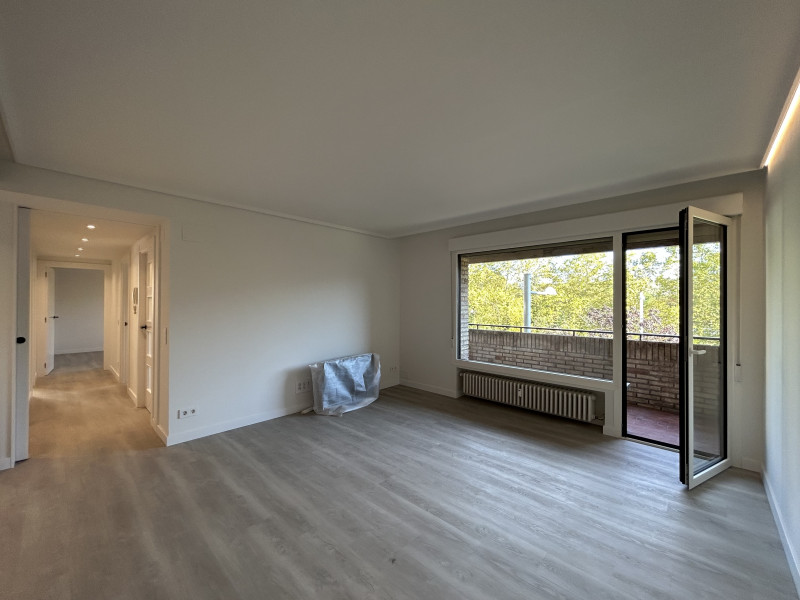Pisos en Alquiler en Pamplona-Iruña en zona Iturrama con 3 habitaciones, Av. de Sancho el Fuerte, 27