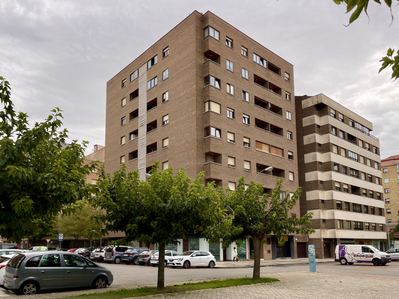 Pisos en Venta en Pamplona-Iruña en zona Iturrama con 3 habitaciones, San Juan Bosco, 18 bis