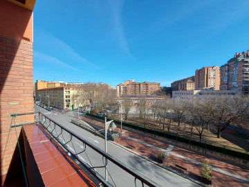 Pisos-Venta-LogroÃ±o-1061161-Foto-1-Carrousel