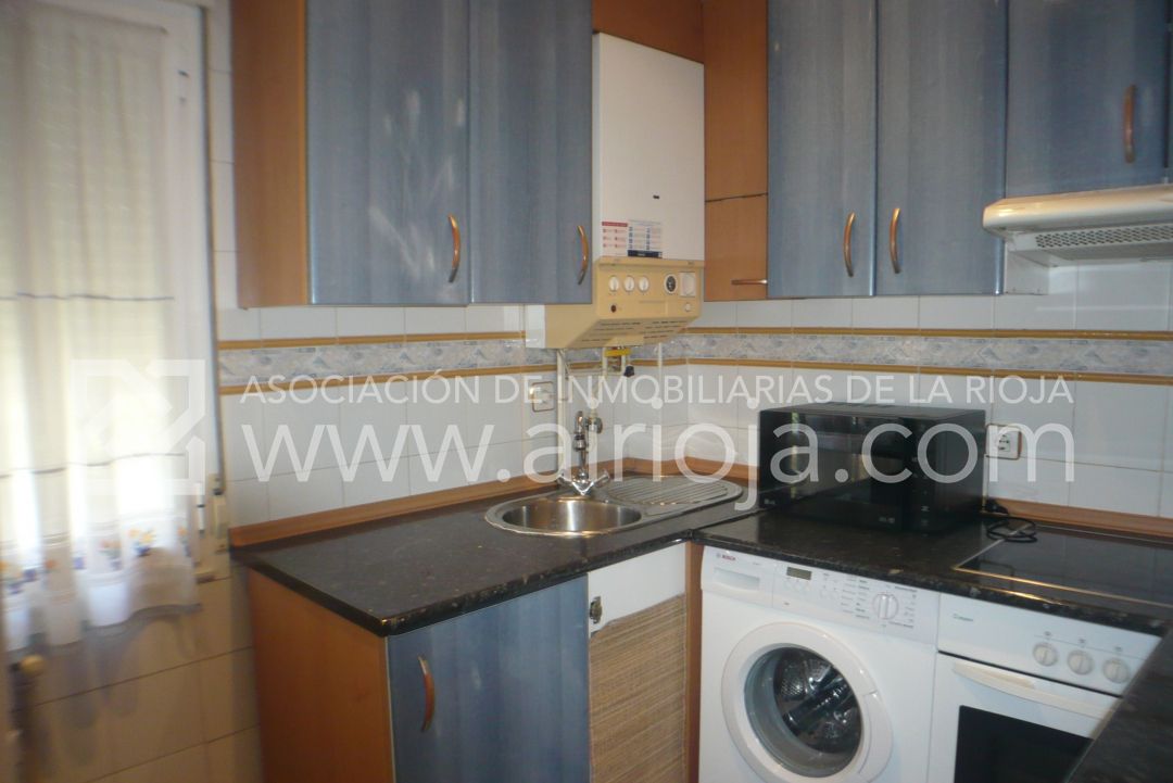 Pisos-Alquiler-LogroÃ±o-395093-Foto-6