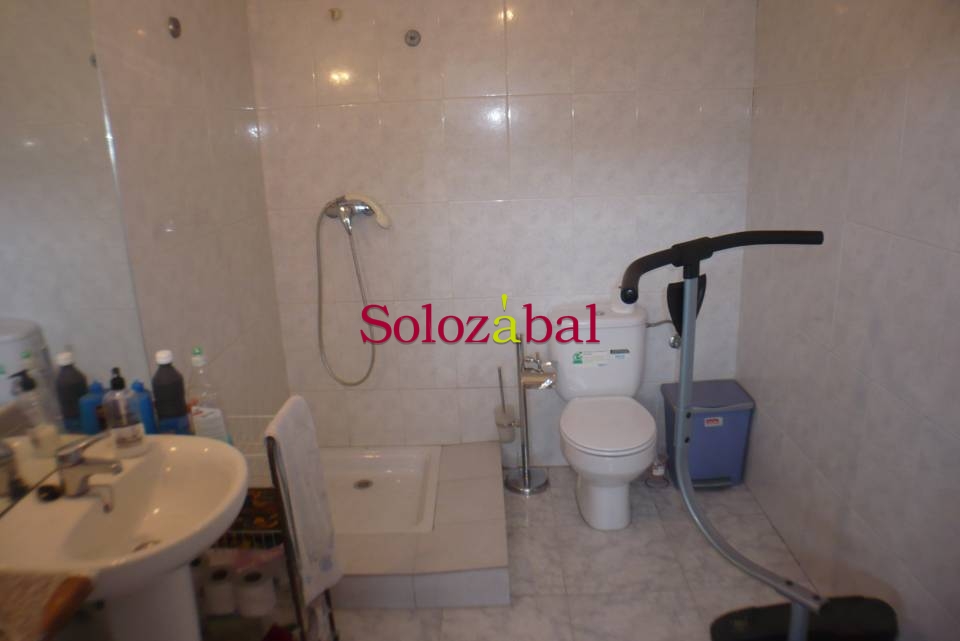 Naves-Alquiler-Viana-395329-Foto-9