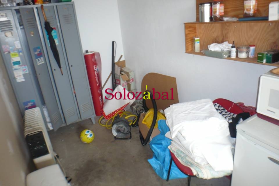 Naves-Alquiler-Viana-395329-Foto-8