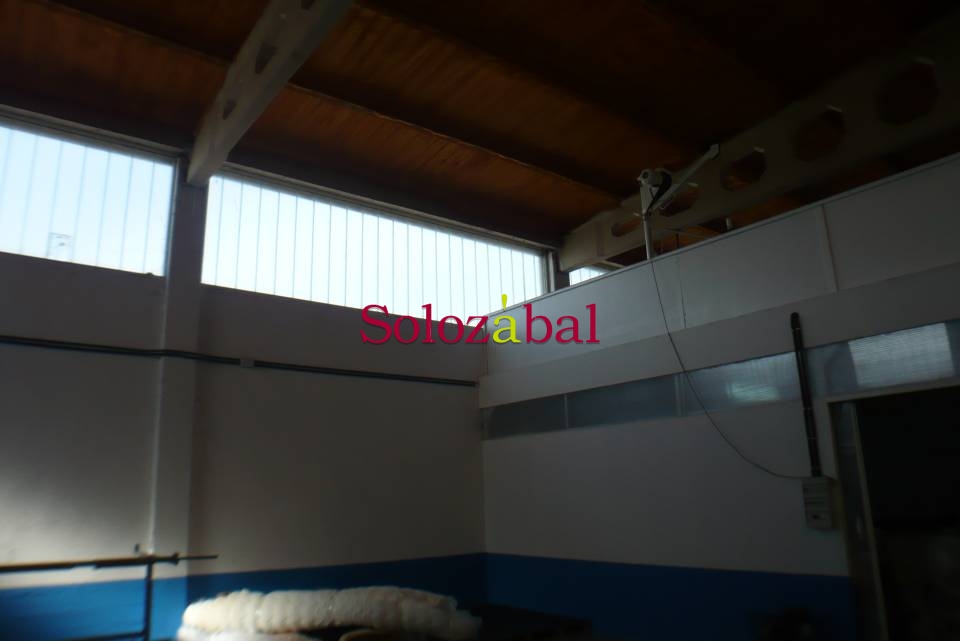 Naves-Alquiler-Viana-395329-Foto-4