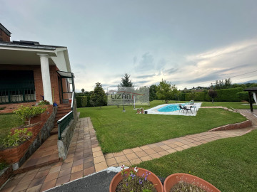 Casas o chalets-Venta-Oviedo-1186081-Foto-4-Carrousel