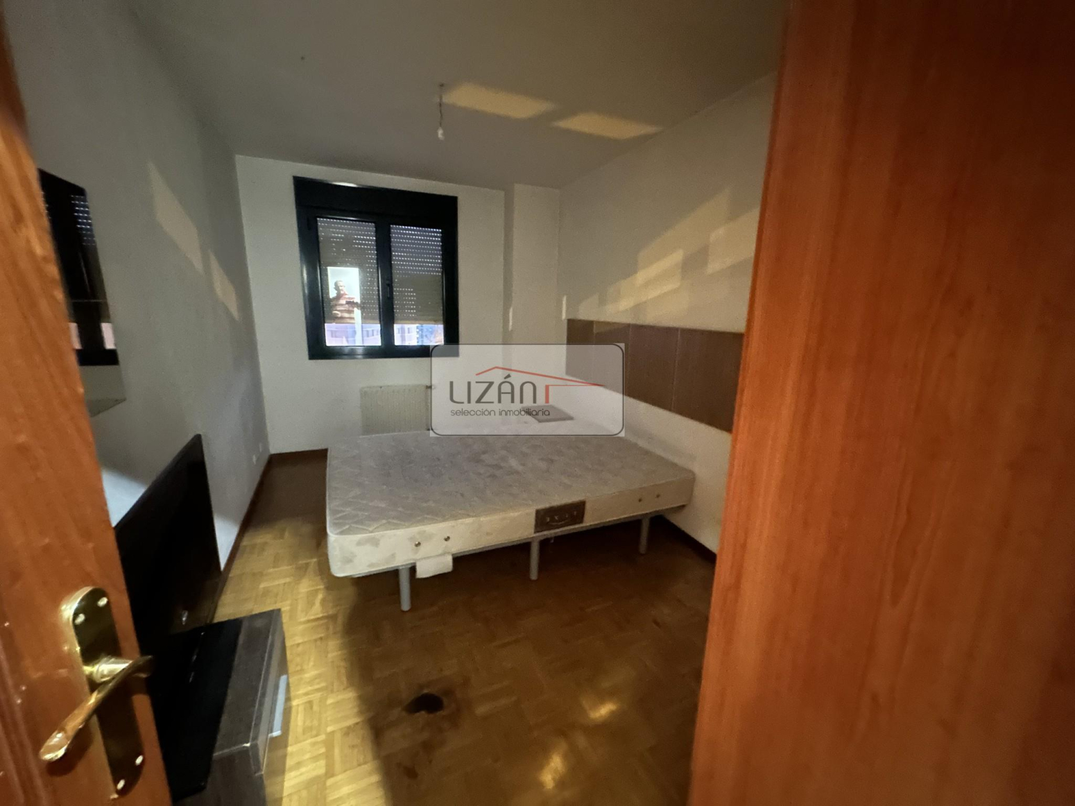 Pisos-Venta-Oviedo-1520199-Foto-4