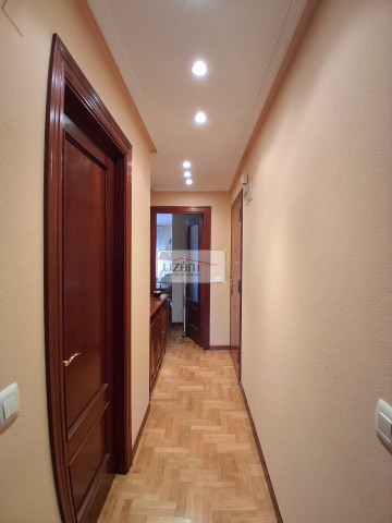 Pisos-Venta-Oviedo-1638407-Foto-21-Carrousel