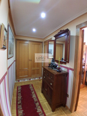 Pisos-Venta-Oviedo-1660135-Foto-20-Carrousel