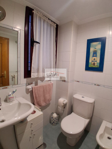 Pisos-Venta-Oviedo-1660135-Foto-13-Carrousel