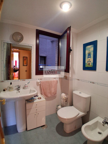 Pisos-Venta-Oviedo-1660135-Foto-9-Carrousel