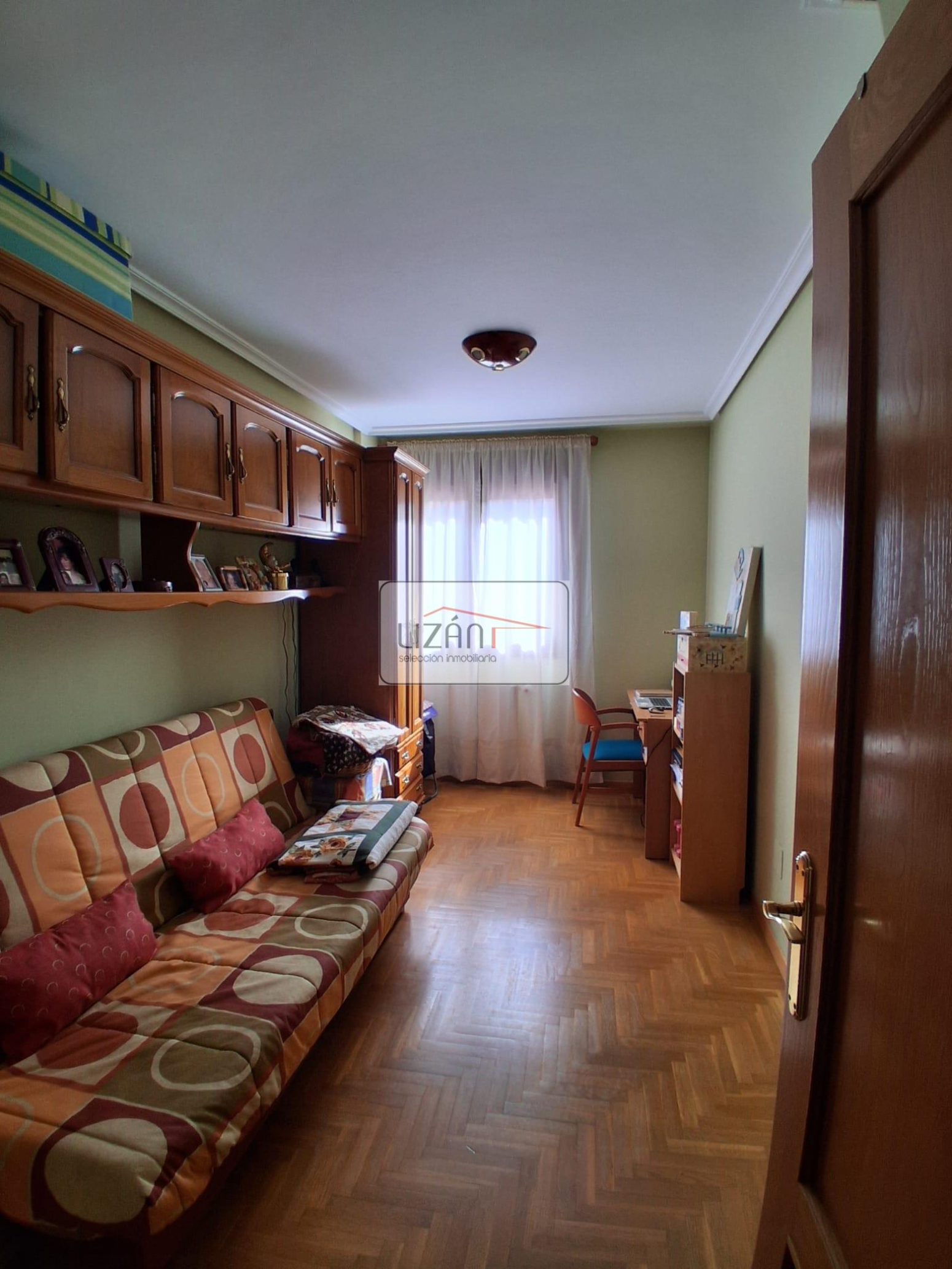 Pisos-Venta-Oviedo-1660135-Foto-7