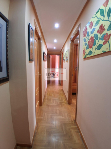 Pisos-Venta-Oviedo-1660135-Foto-15-Carrousel