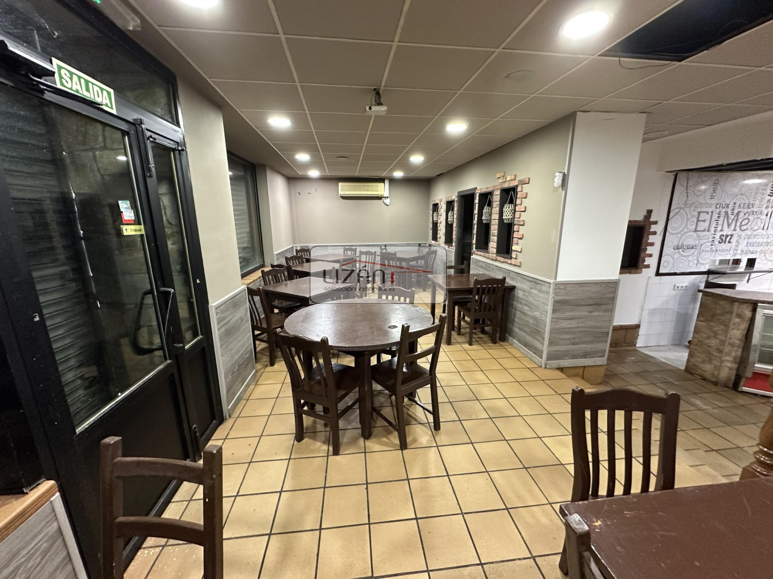 Locales-Venta-Oviedo-306210-Foto-8