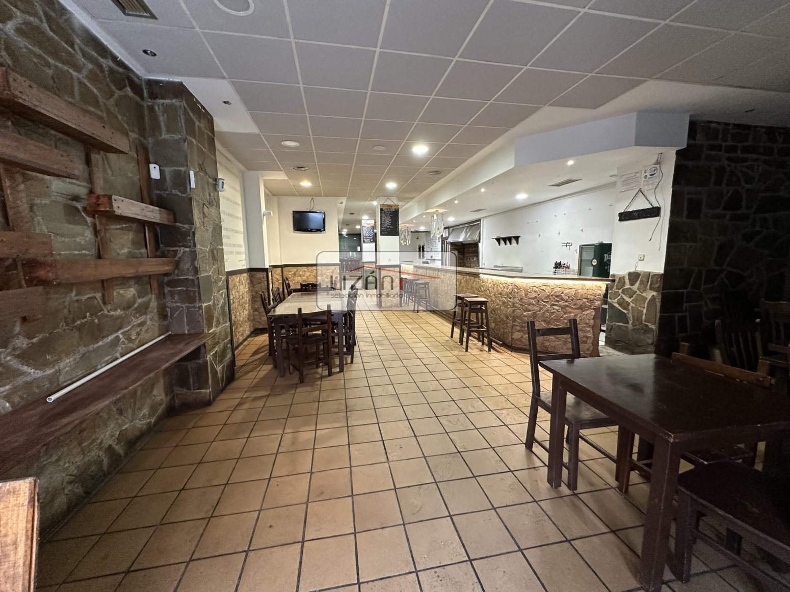 Locales-Venta-Oviedo-306210-Foto-14