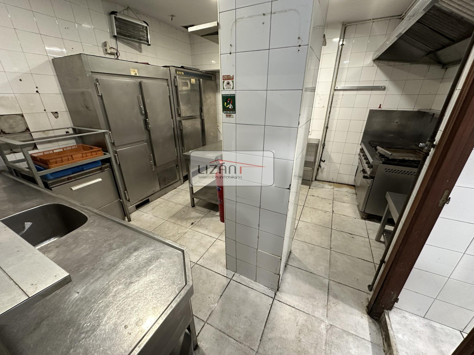 Locales-Venta-Oviedo-306210-Foto-4